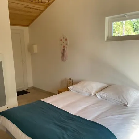 Logement Dans Un Parc Arbore Nogaro